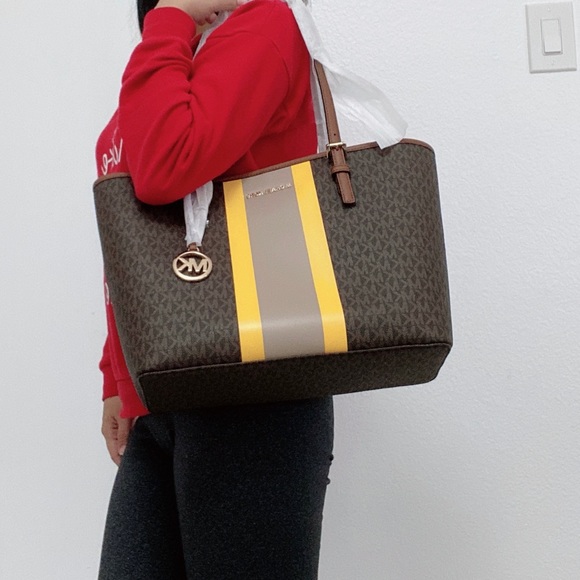 Michael Kors Center Stripe MD Tote - Picture 7 of 8